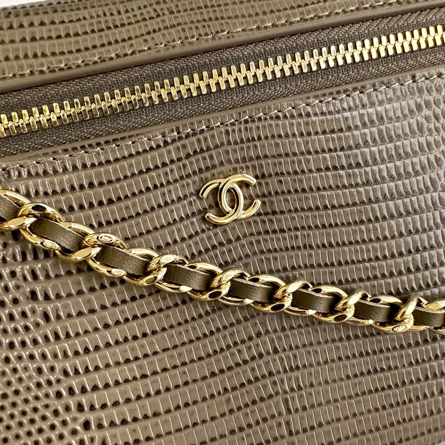 Women's Classic Handbags CHANEL 17916900