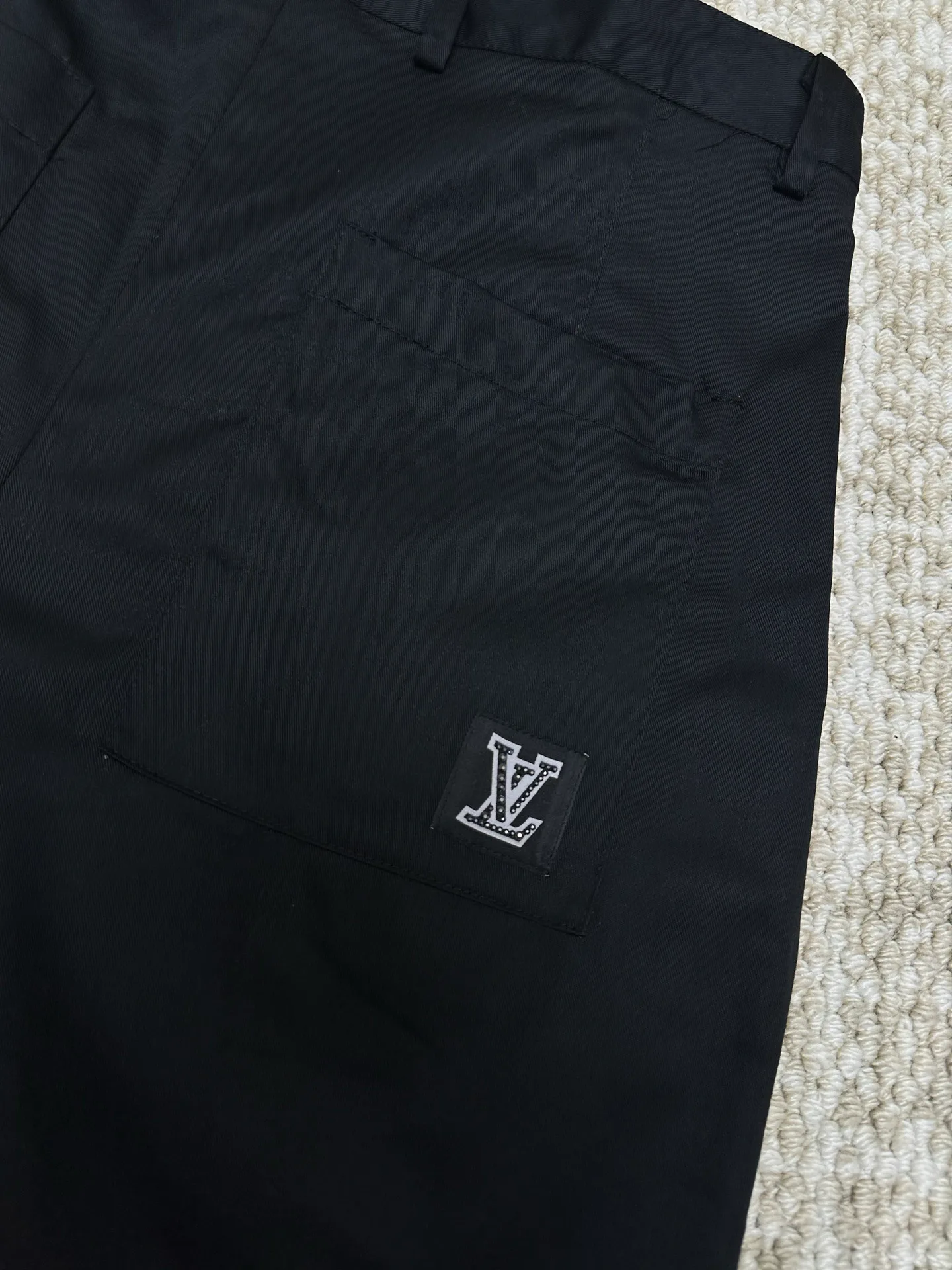 Men's Trousers LOUIS VUITTON 17975424