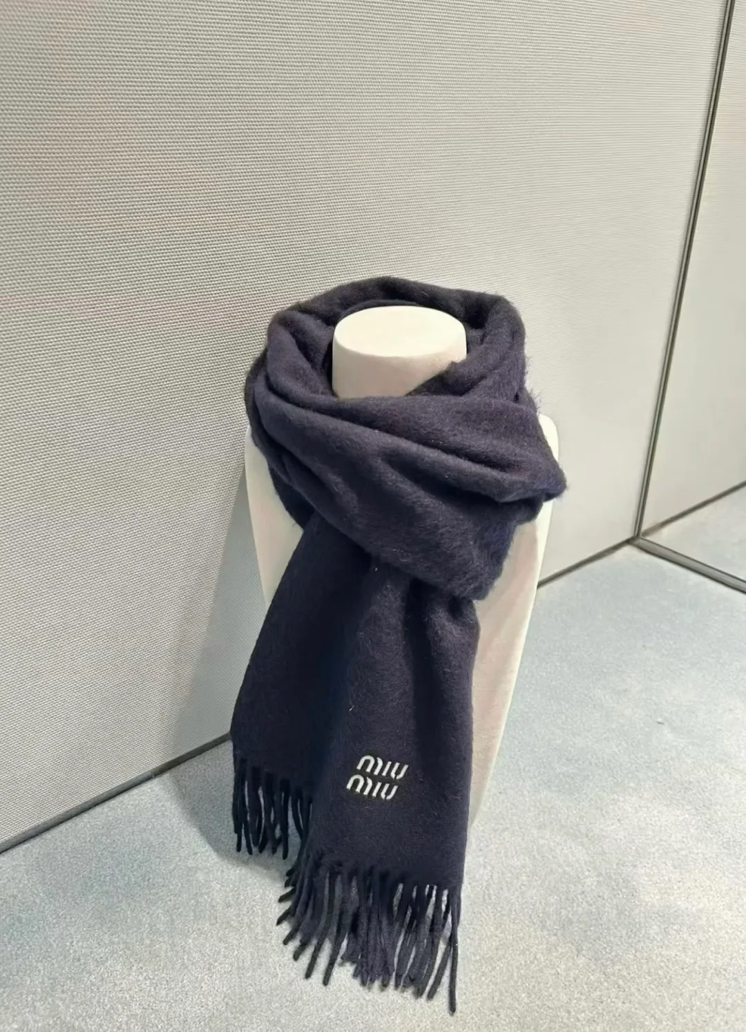Scarves MIU MIU 17960043