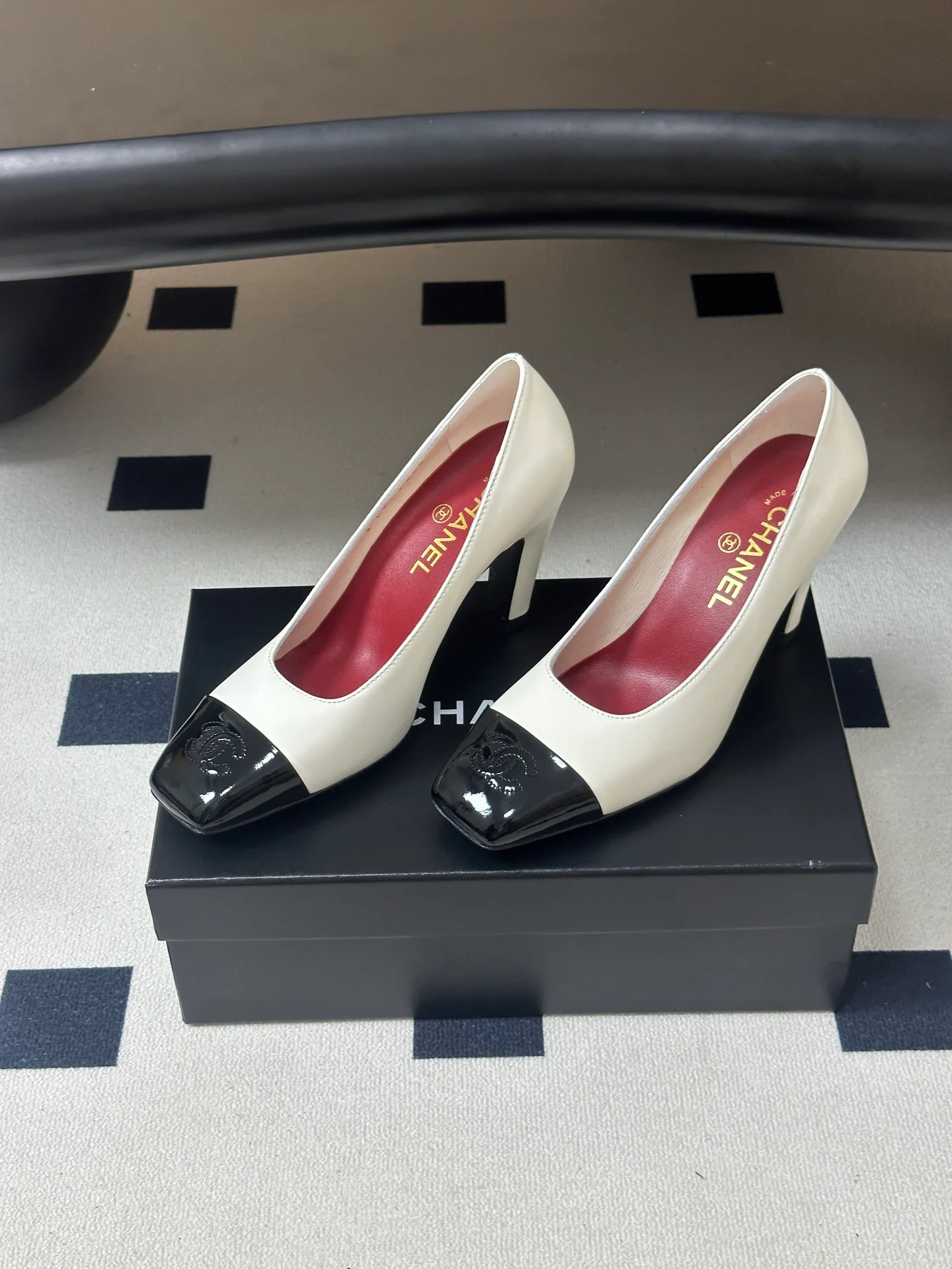 Women's Heels CHANEL 18049719