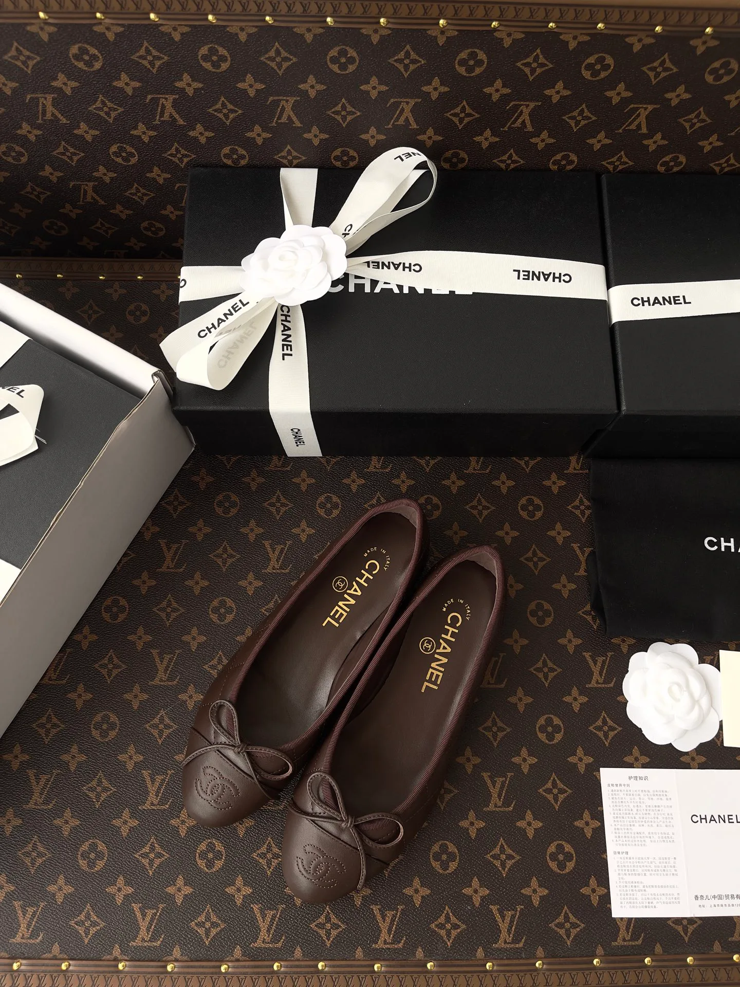 Women's Ballet Flats CHANEL 18153012