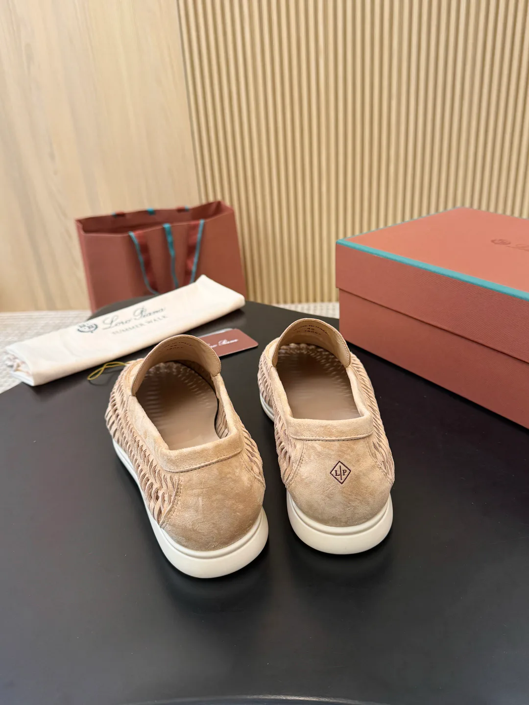 Women's Loafers And Moccasins LORO PIANA 18233084