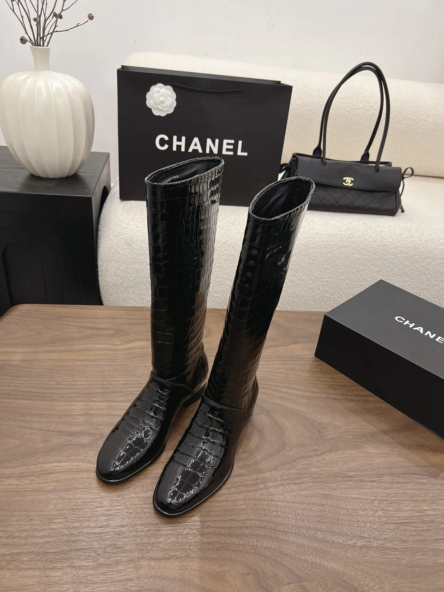 Women's Boots CHANEL 17302928