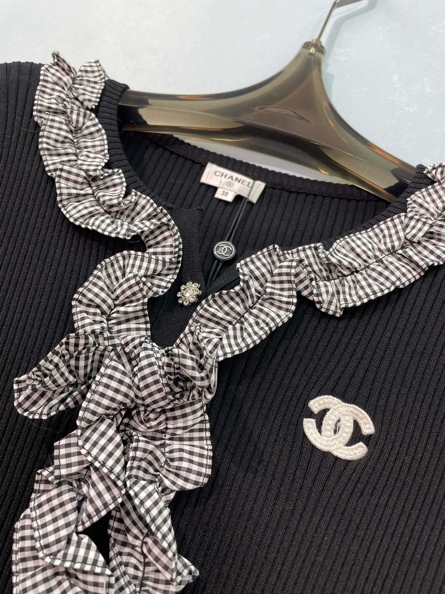 Women's Jumpers And Sweaters CHANEL 18151213