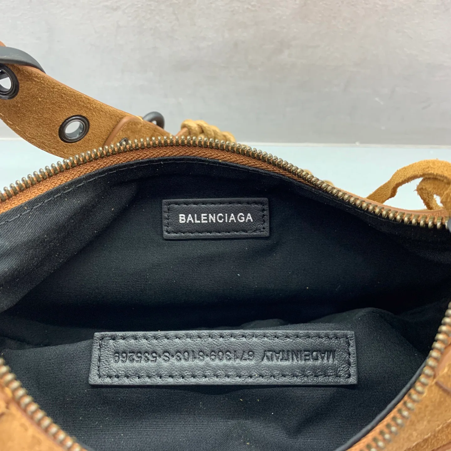 Women's Shoulder Bags BALENCIAGA 18255621