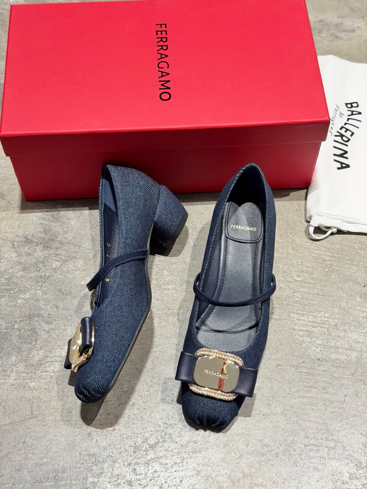 Women's Heels SALVATORE FERRAGAMO 17642552