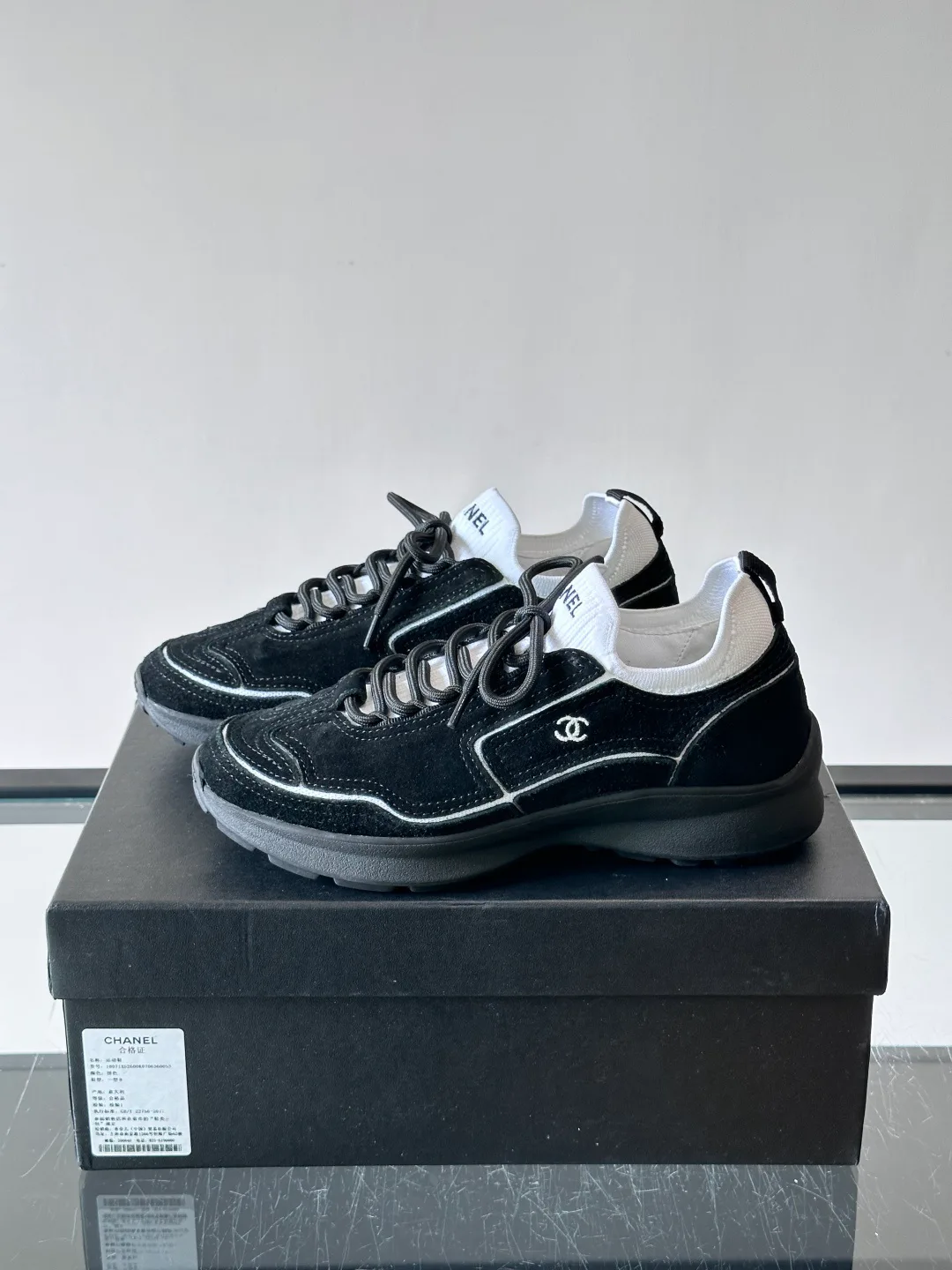 Women's Sneakers CHANEL 18079224