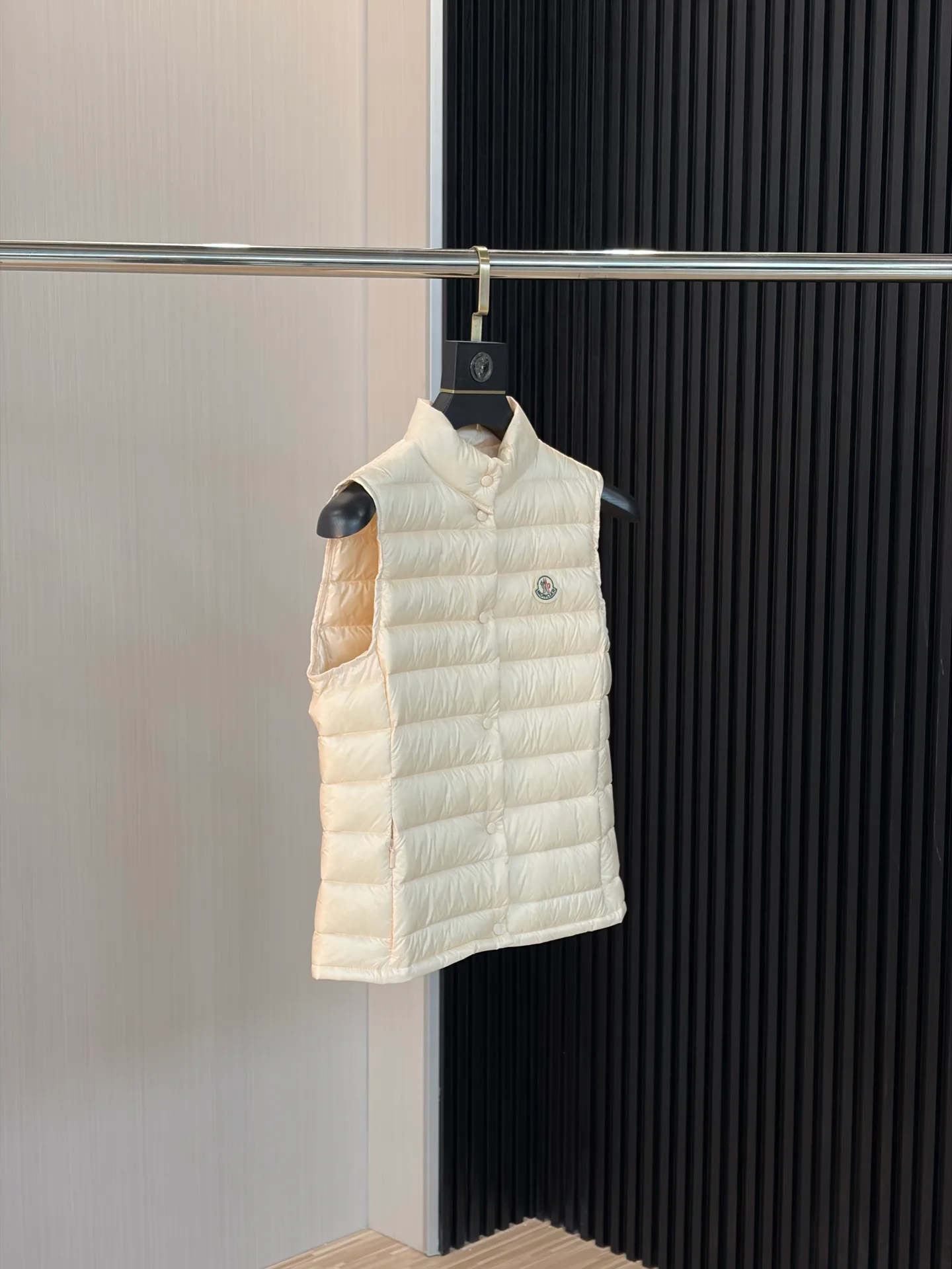 Women's Vests MONCLER 18048233