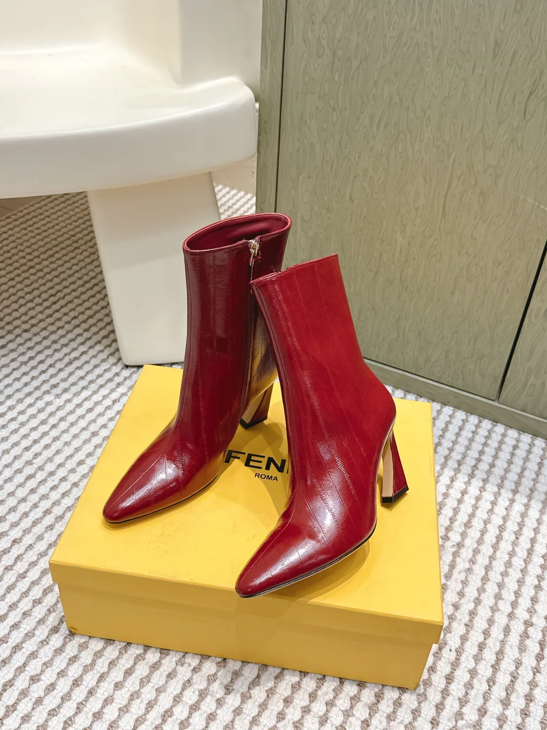 Women's Booties FENDI 18153057