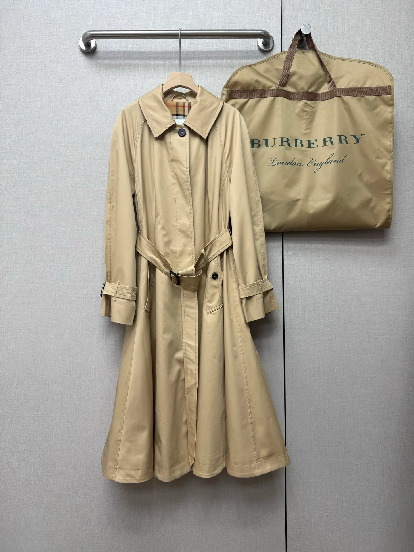 Women's Trench Coats BURBERRY 18512965