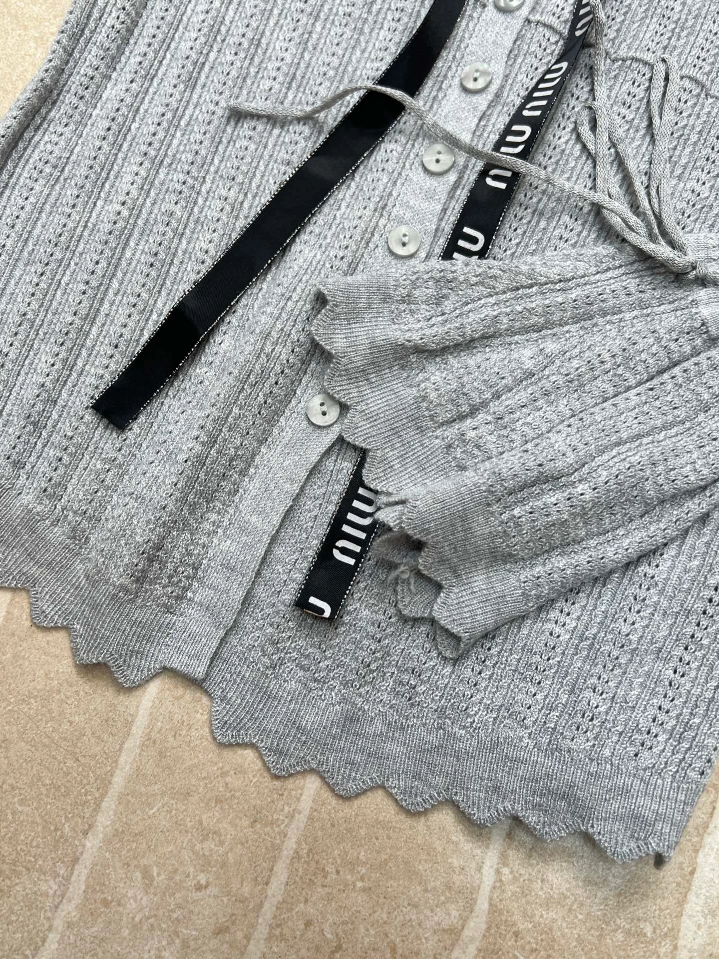 Women's Jumpers And Sweaters MIU MIU 18150022