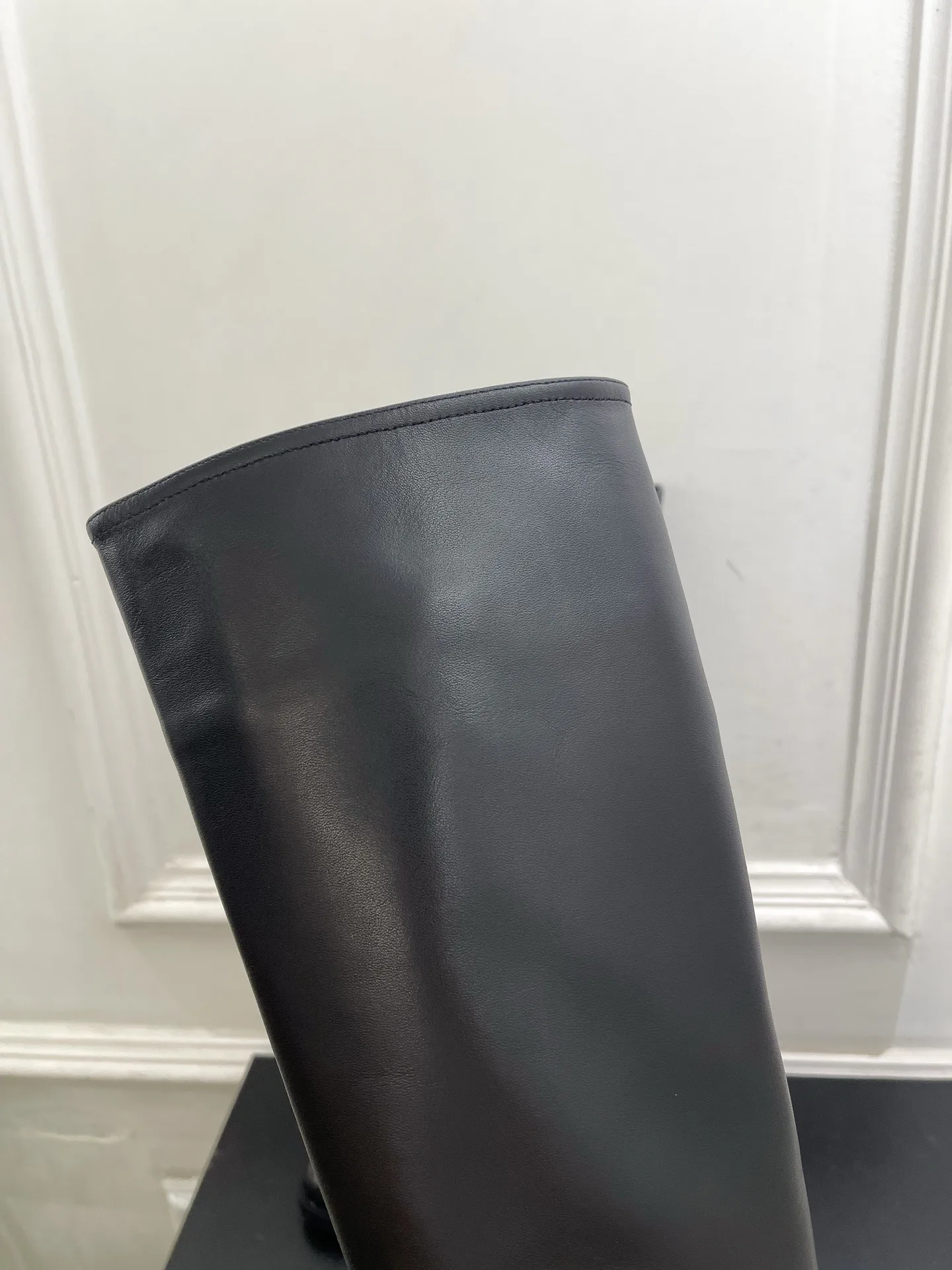 Women's Boots CHANEL 18143107
