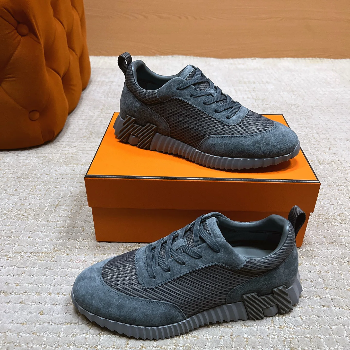 Кроссовки Женские Hermes 18583718
