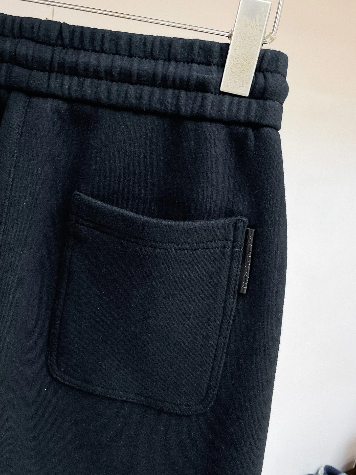 Men's Trousers BALENCIAGA 18499587
