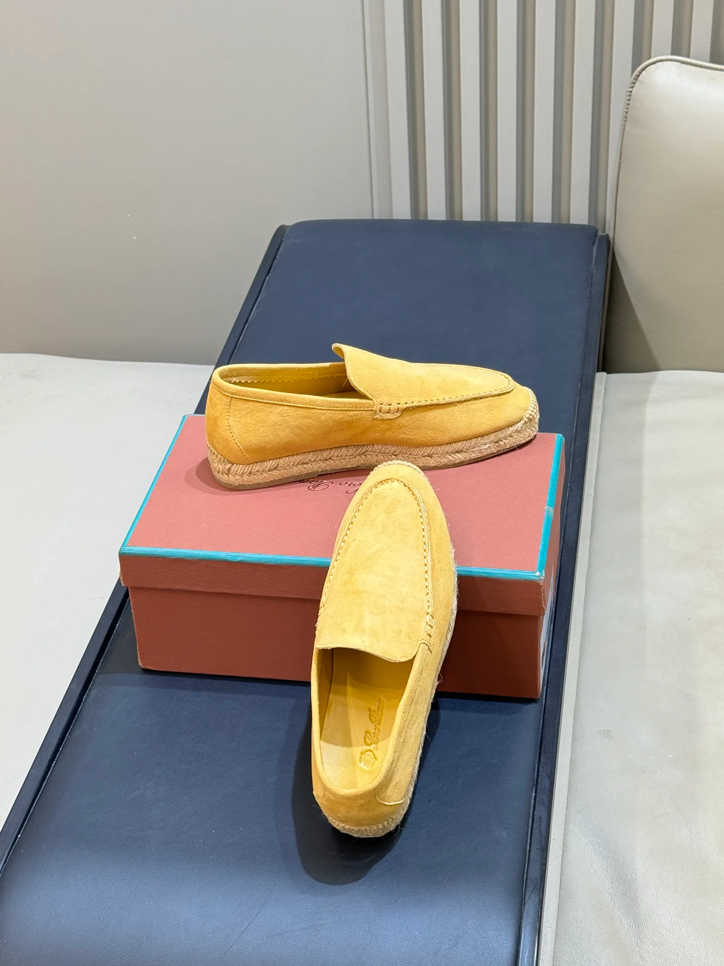 Women's Loafers And Moccasins LORO PIANA 18073379