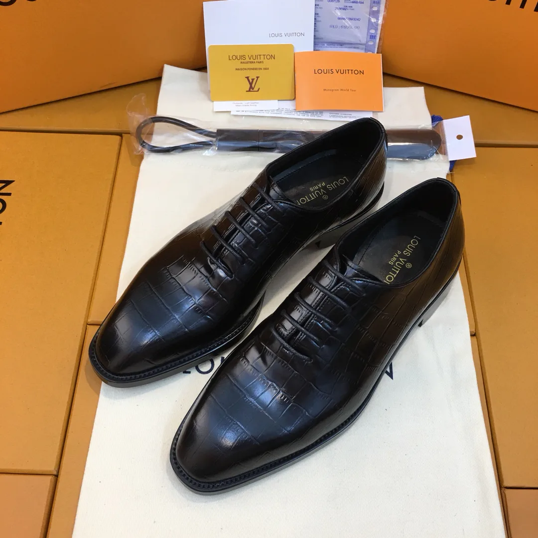 Men's Loafers And Dress Shoes LOUIS VUITTON 17955349