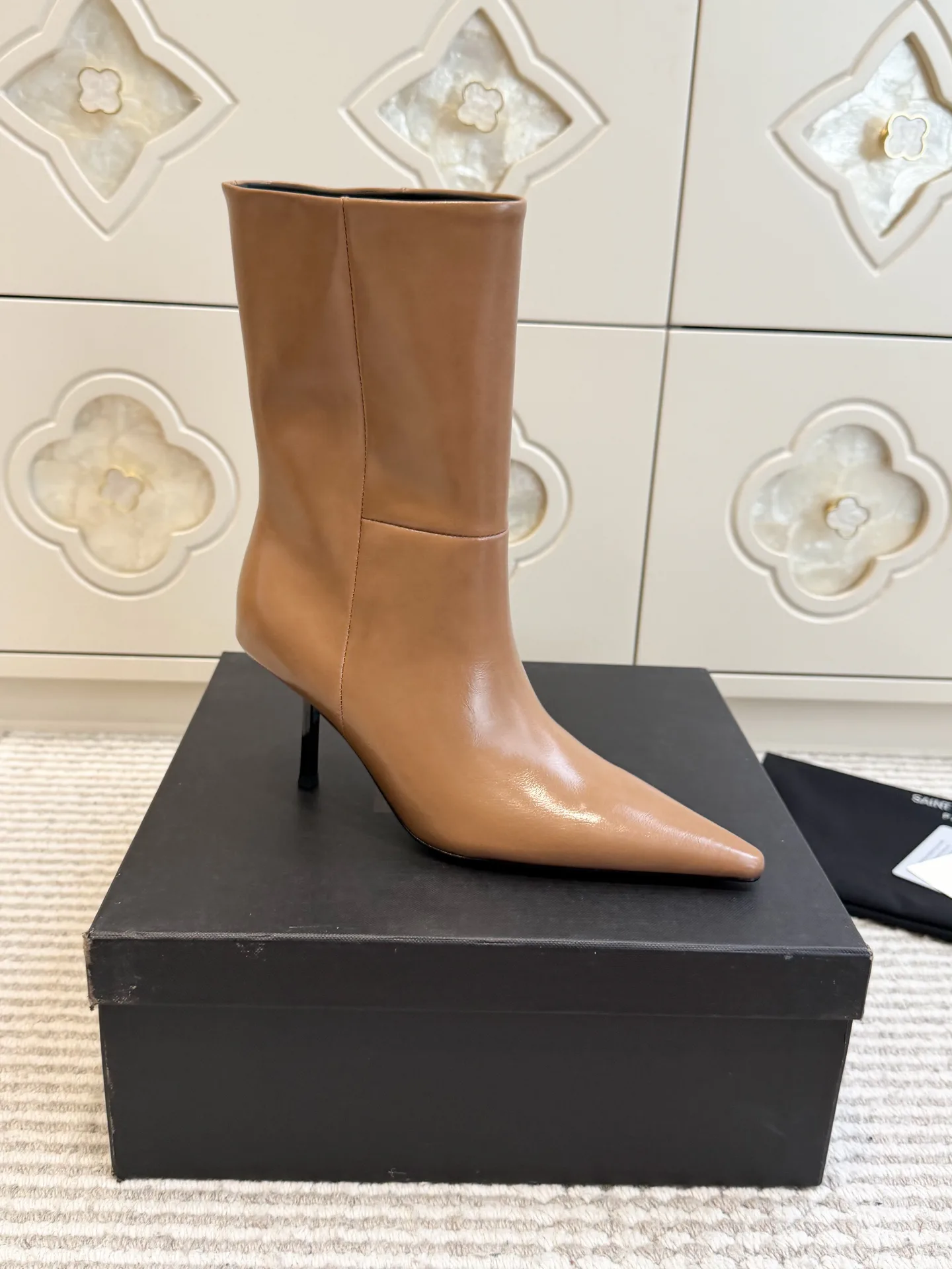 Women's Booties SAINT LAURENT 18261162