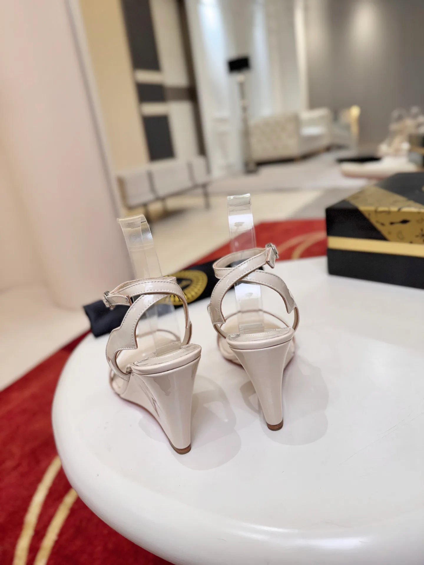 Women's Open-Toe Sandals CHRISTIAN LOUBOUTIN 18500925