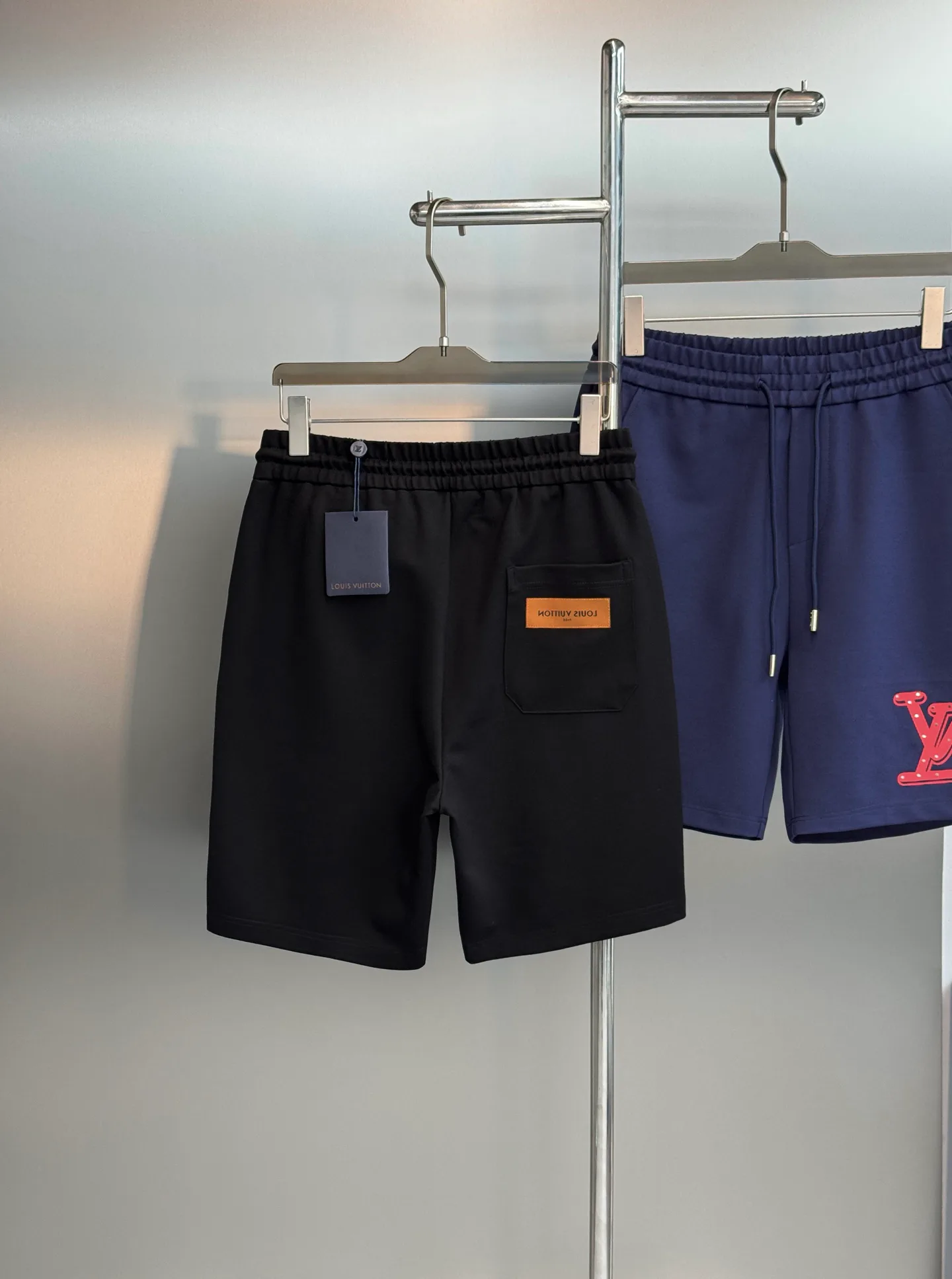 Men's Shorts LOUIS VUITTON 17223661