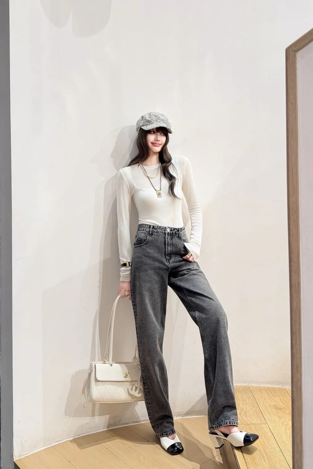 Women's Jeans CHANEL 18348151