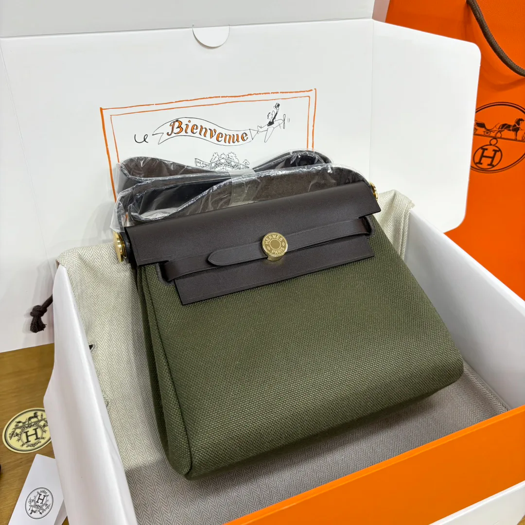 Women's Classic Handbags HERMES 18394477