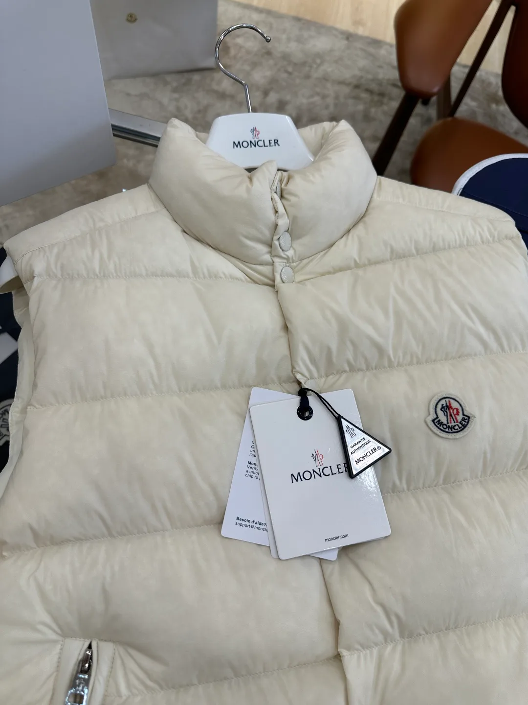 Men's Vests MONCLER 18260930