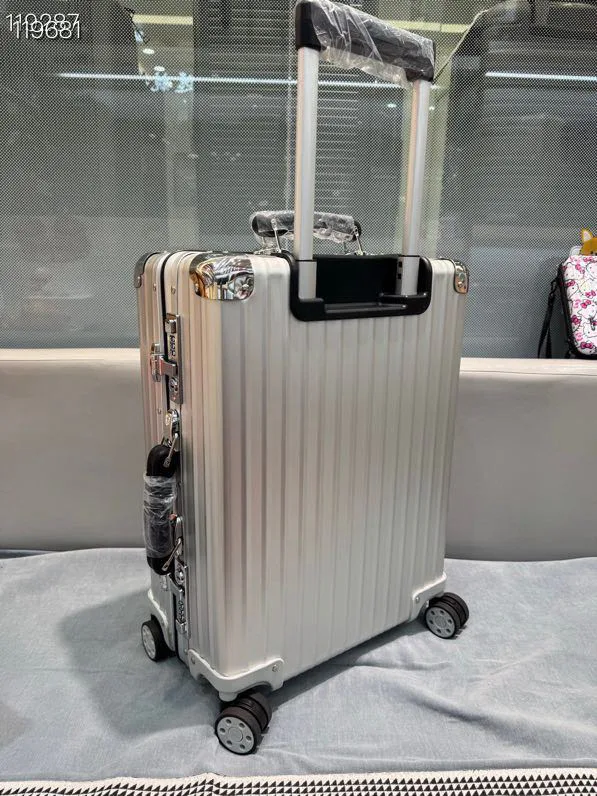 Suitcases RIMOWA 16877682