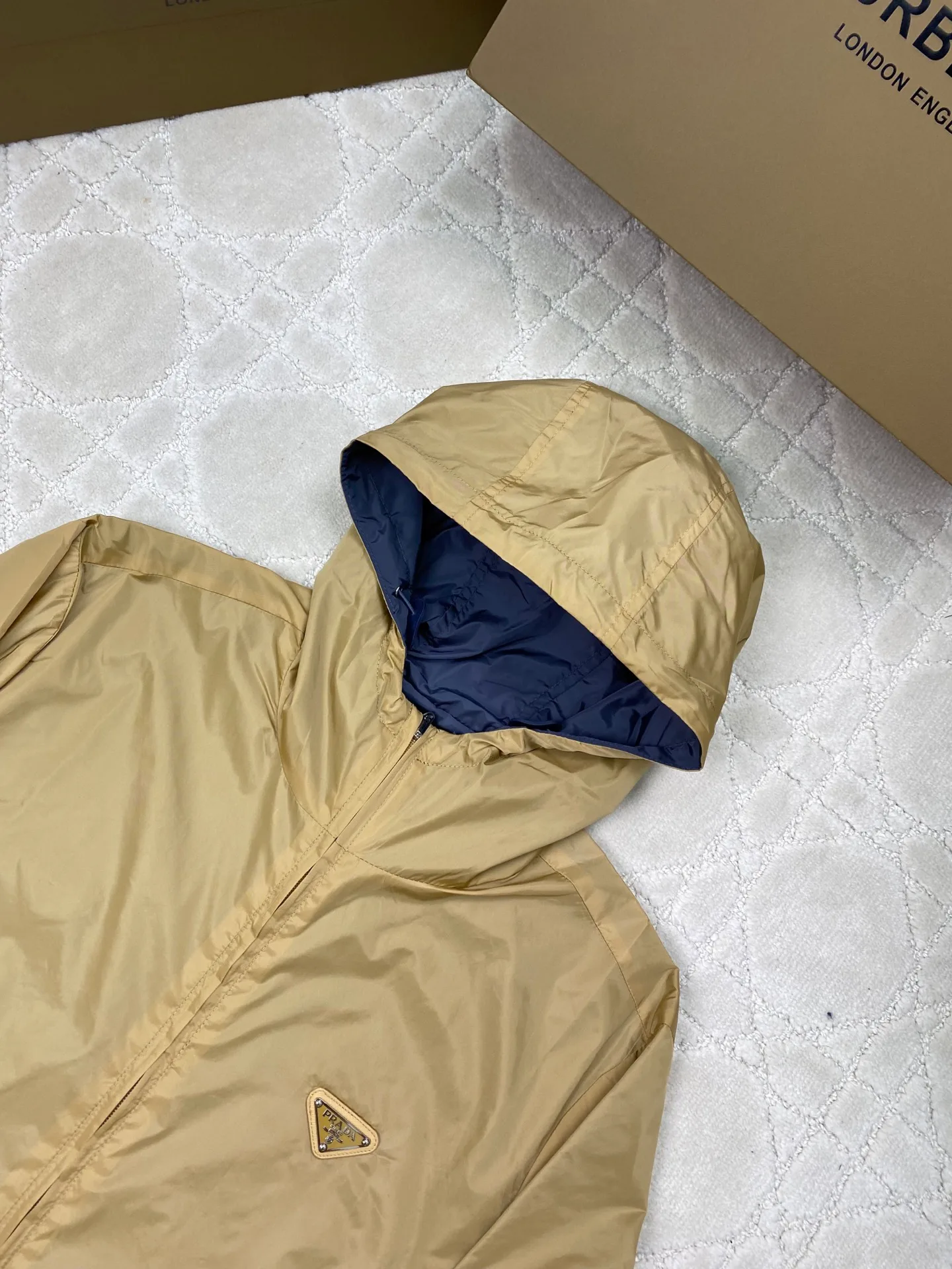 Men's Jackets And Down Jackets PRADA 18074112