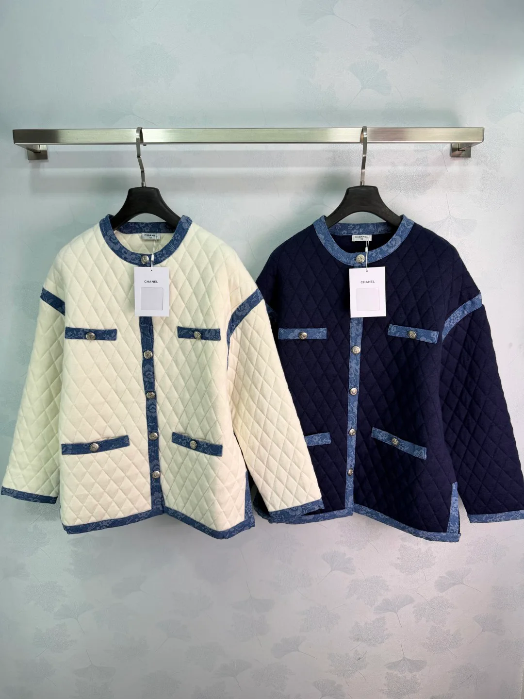 Women's Jackets And Down Jackets CHANEL 18363007