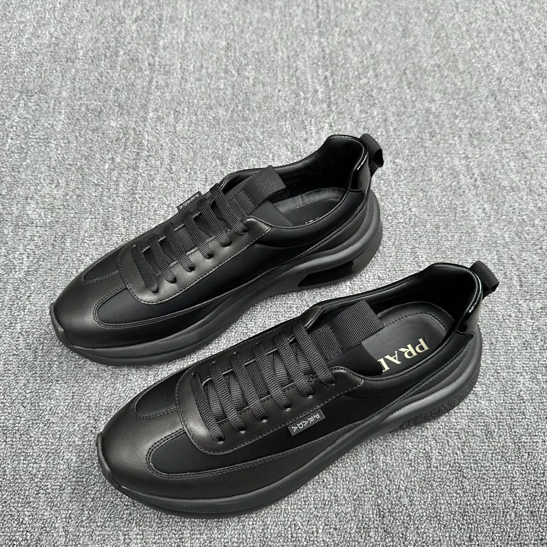 Men's Sneakers PRADA 18076350