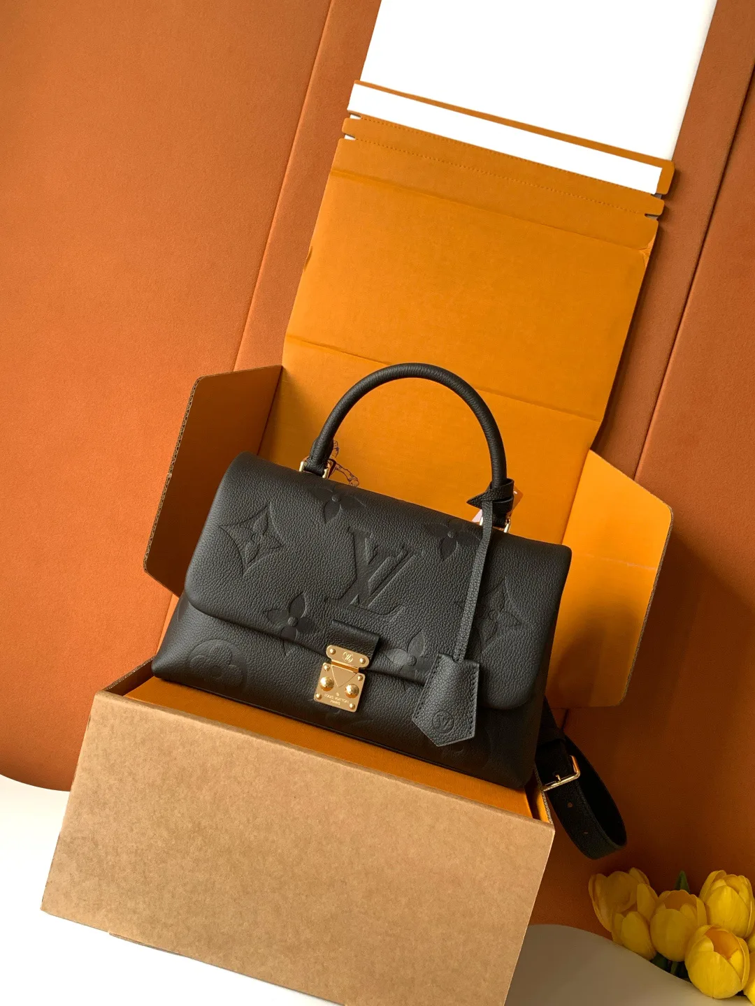 Women's Classic Handbags LOUIS VUITTON 18520974