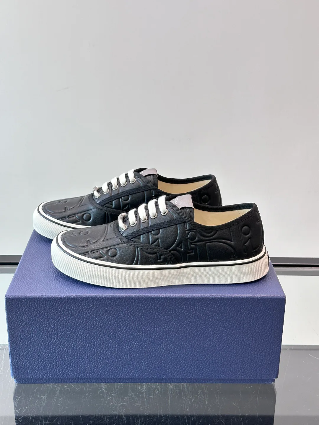 Men's Sneakers CHRISTIAN DIOR 18500670