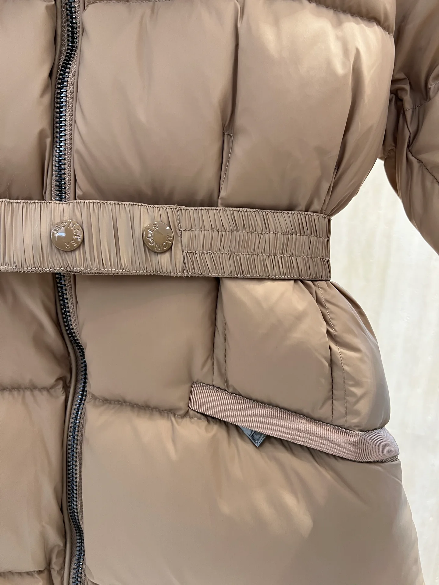 Men's Jackets And Down Jackets MONCLER 18434531