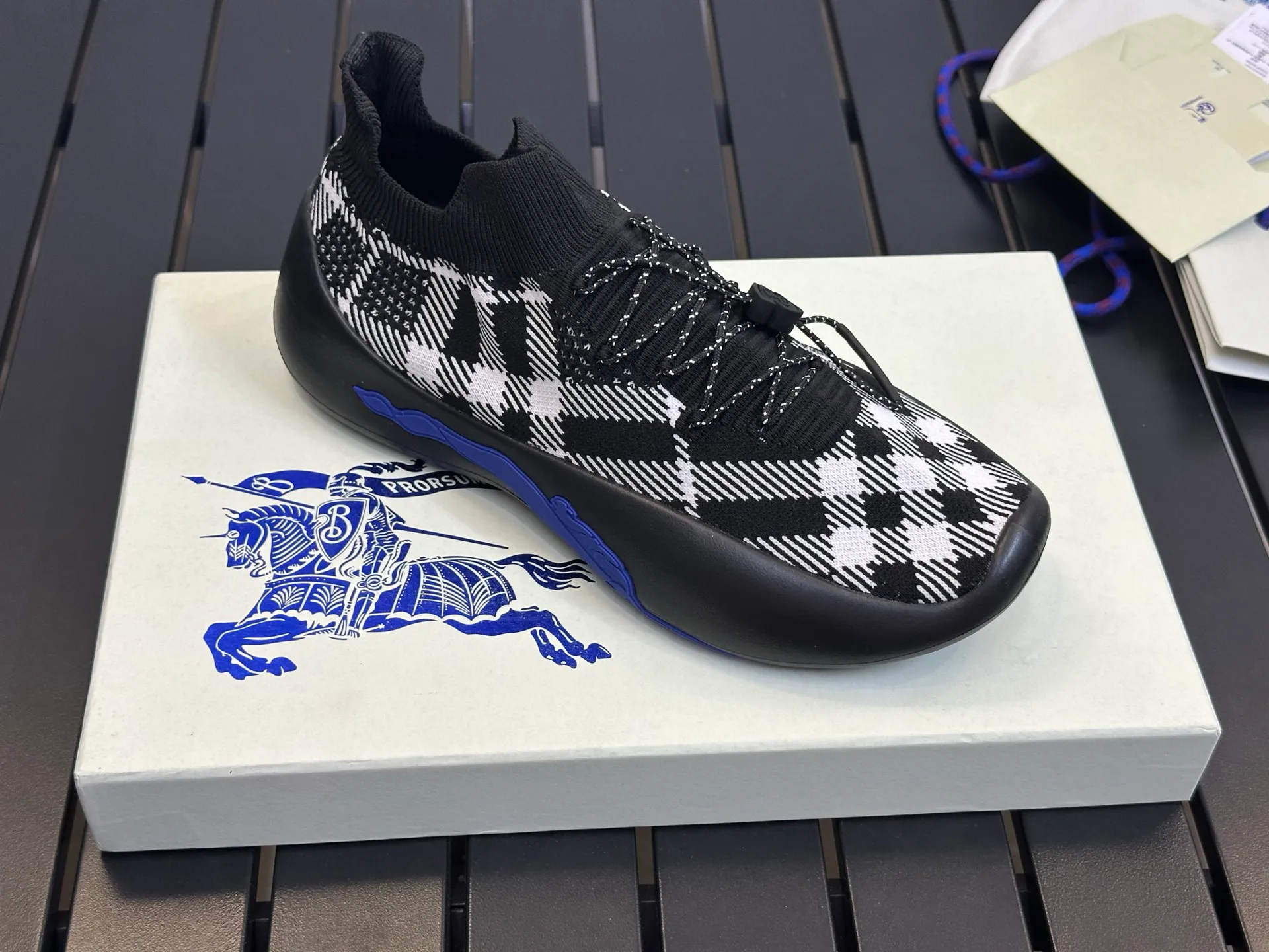Women's Sneakers BURBERRY 17420326