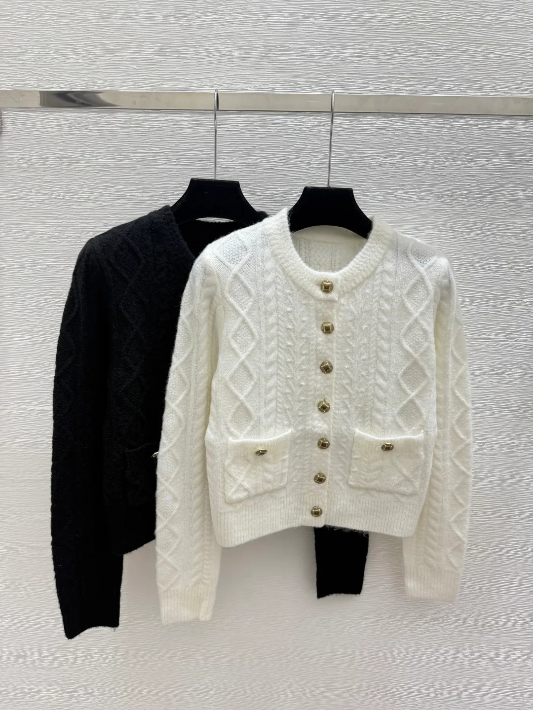 Women's Jumpers And Sweaters CHANEL 18185275