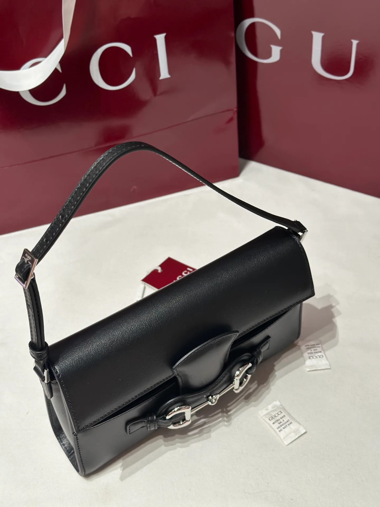 Классические Сумки Женские Gucci 18664207