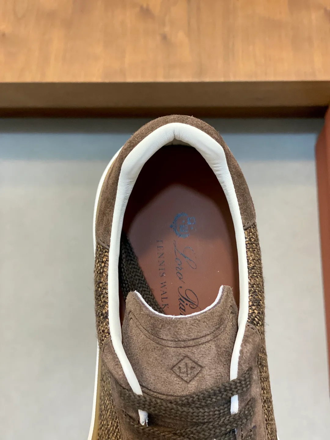 Men's Sneakers LORO PIANA 16978210
