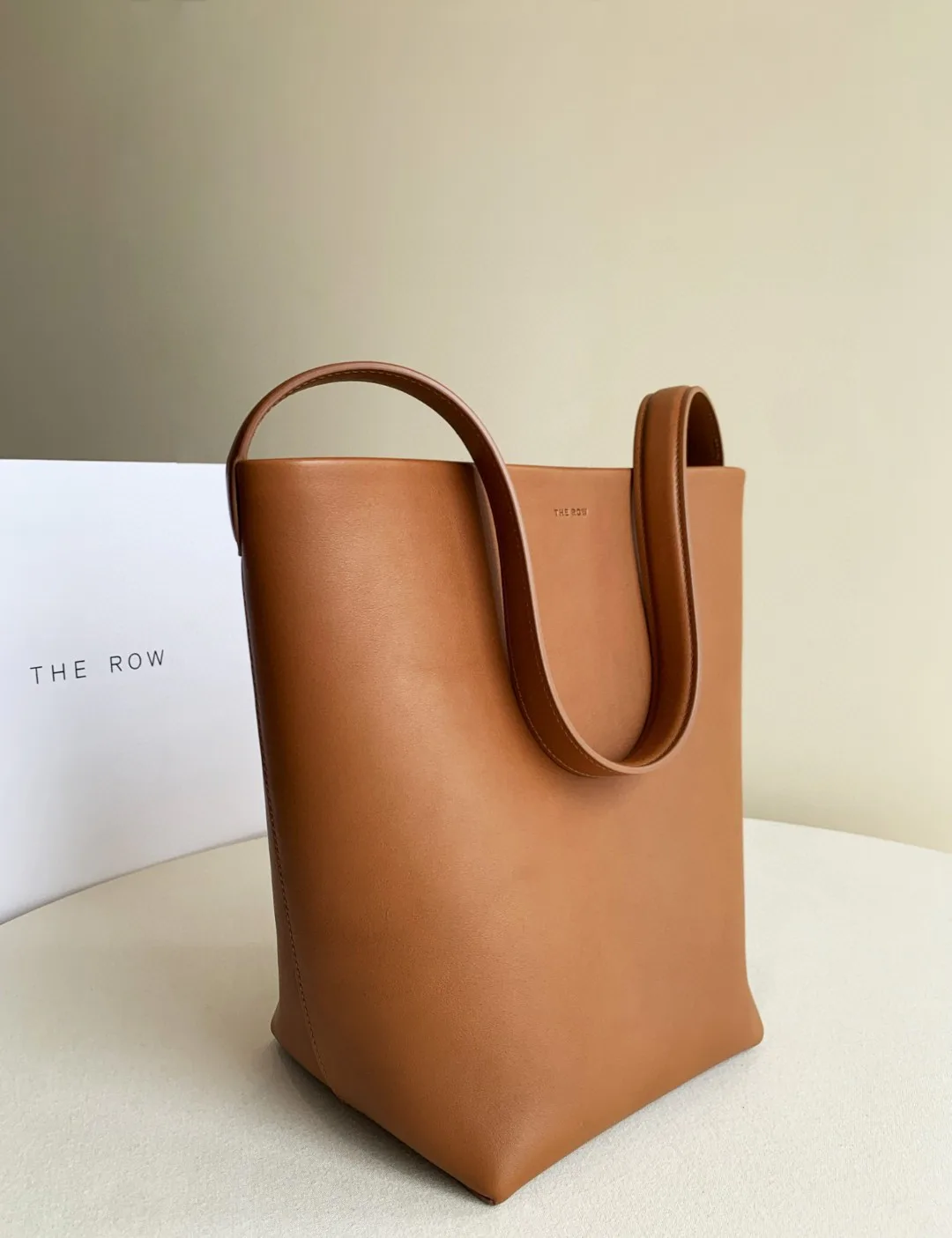 Women's Classic Handbags THE ROW 18070650