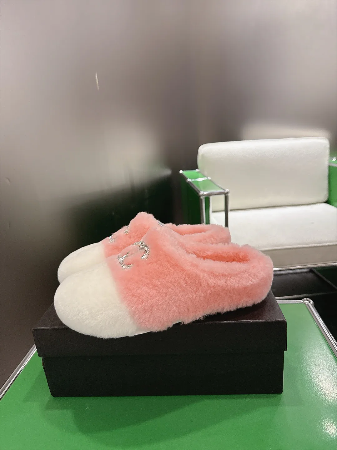 Women's Slippers CHANEL 18053389