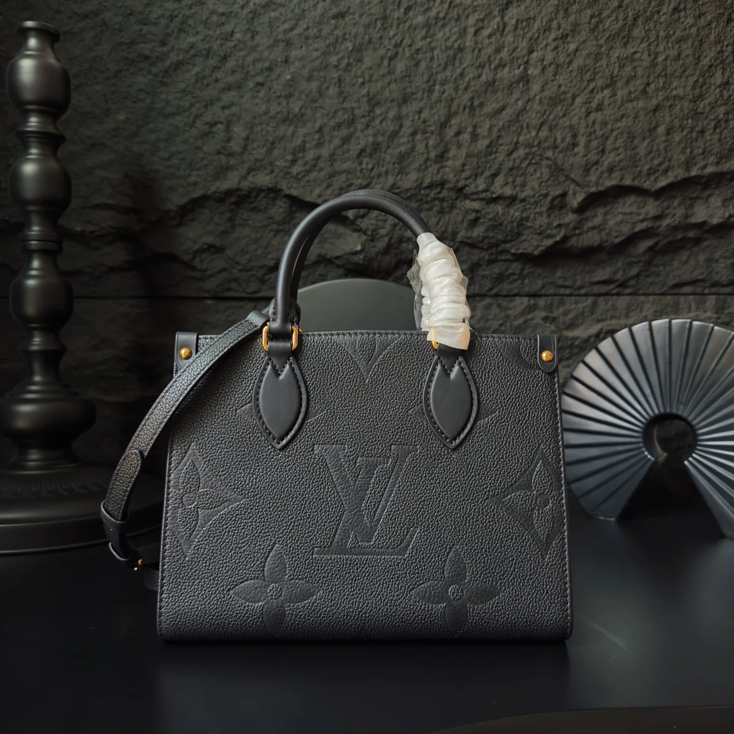 Women's Classic Handbags LOUIS VUITTON 17076918