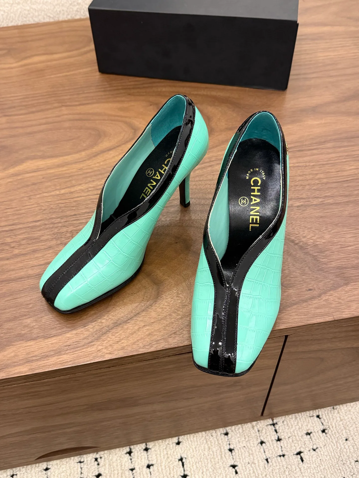 Women's Heels CHANEL 18275690