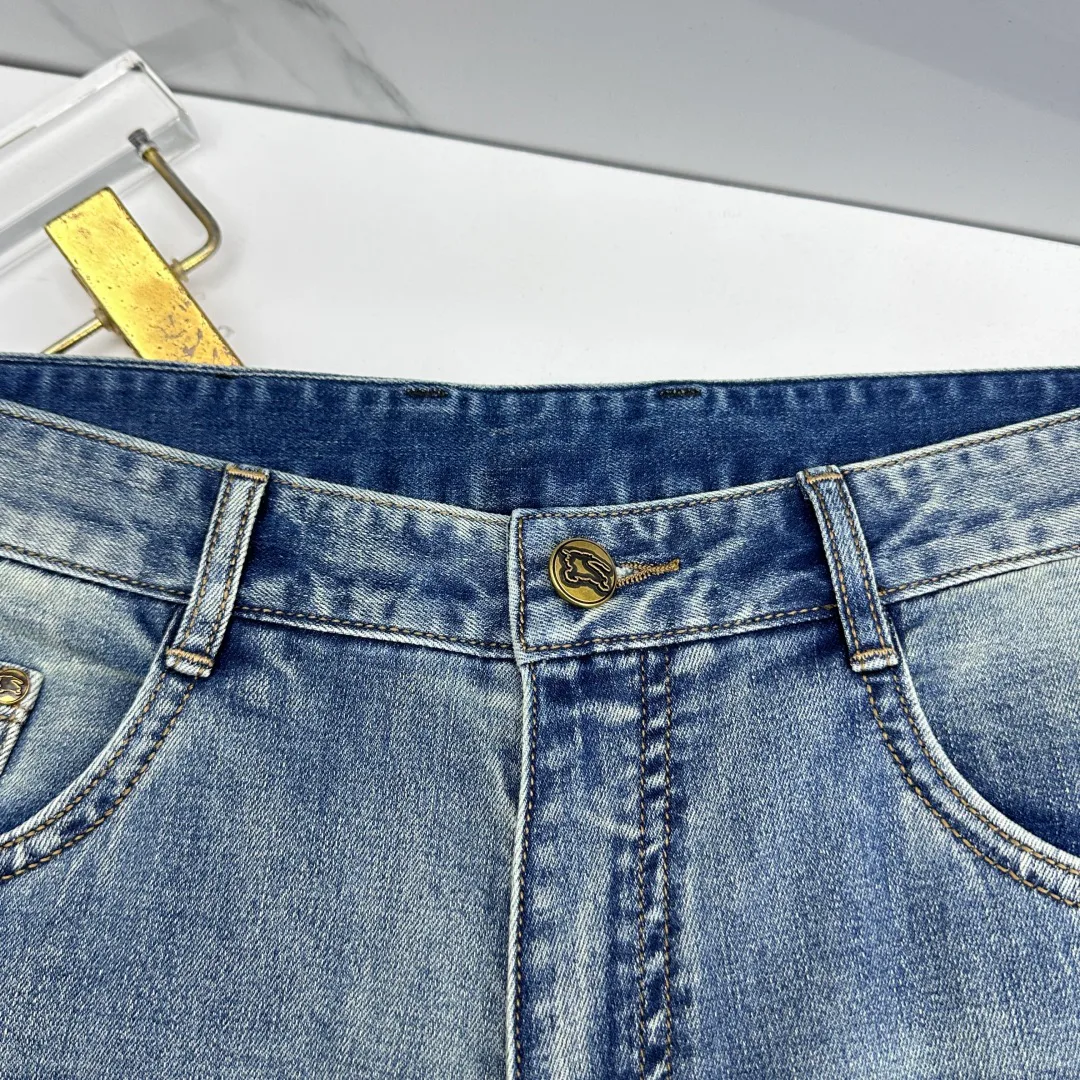 Men's Jeans BURBERRY 17810331