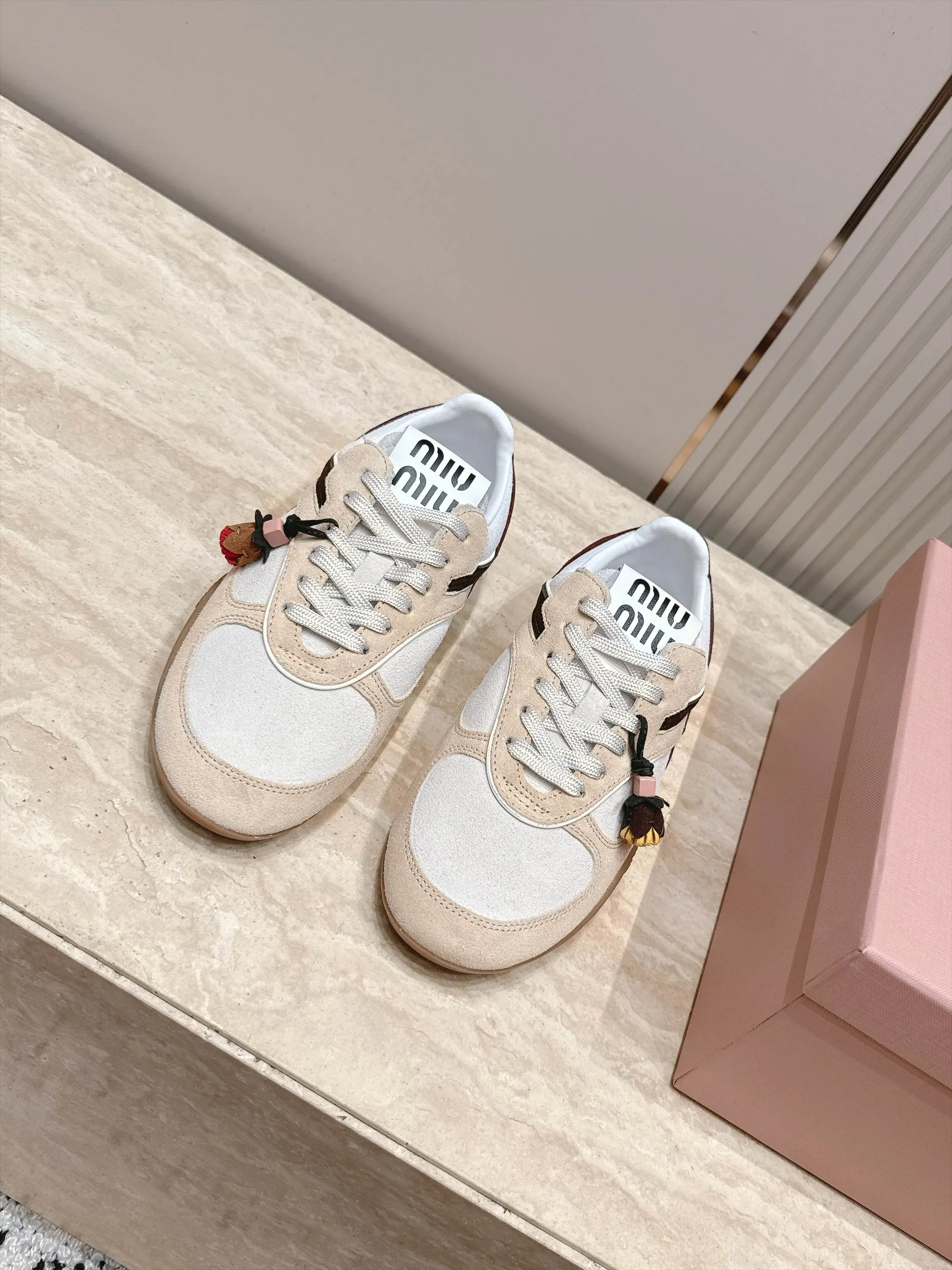 Women's Sneakers MIU MIU 18436561