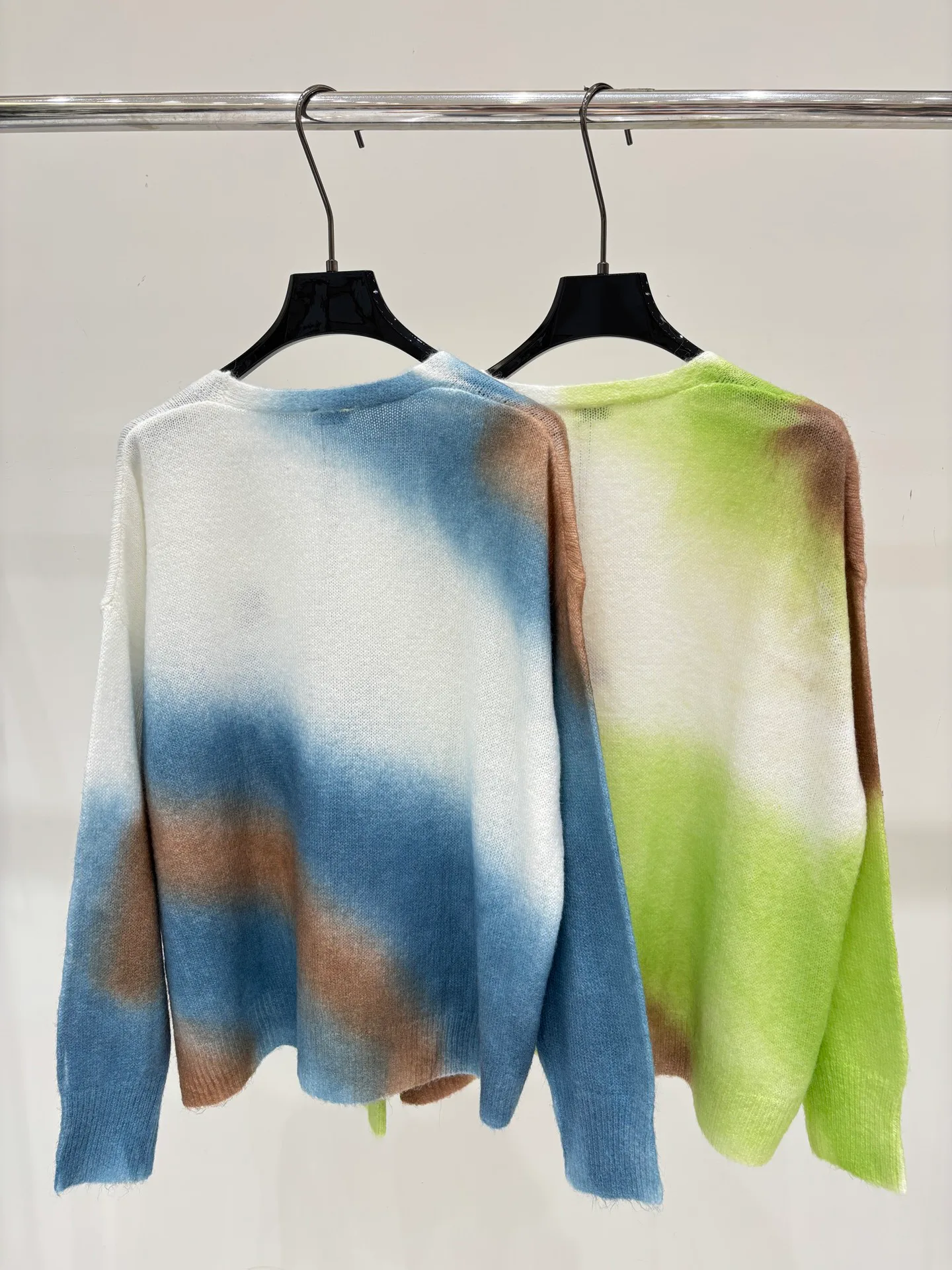Women's Jumpers And Sweaters LOEWE 18032386