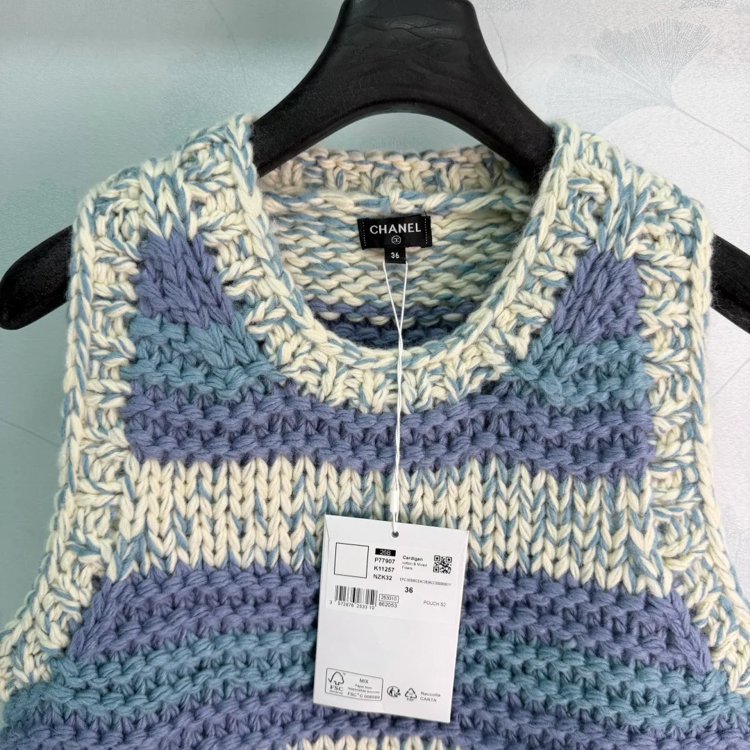 Women's Vests CHANEL 18363006