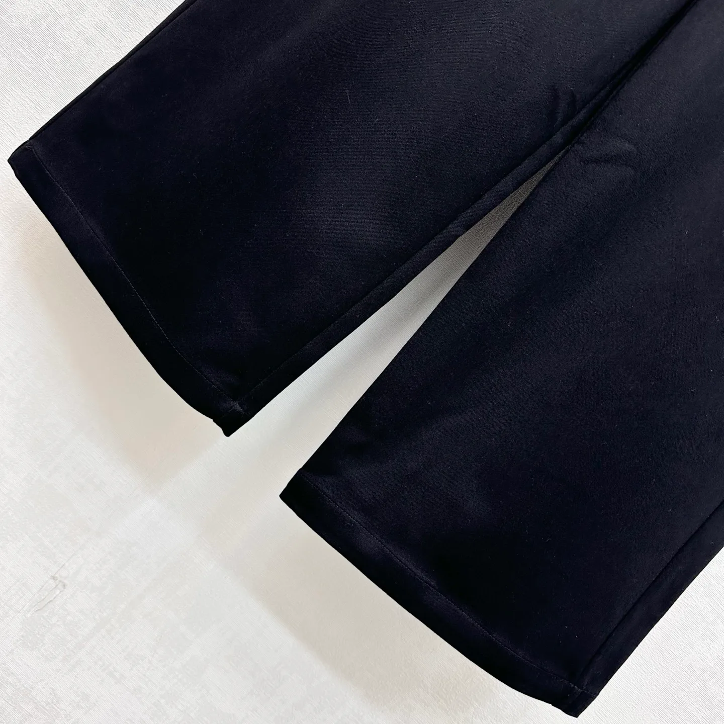 Women's Trousers LOEWE 18022975