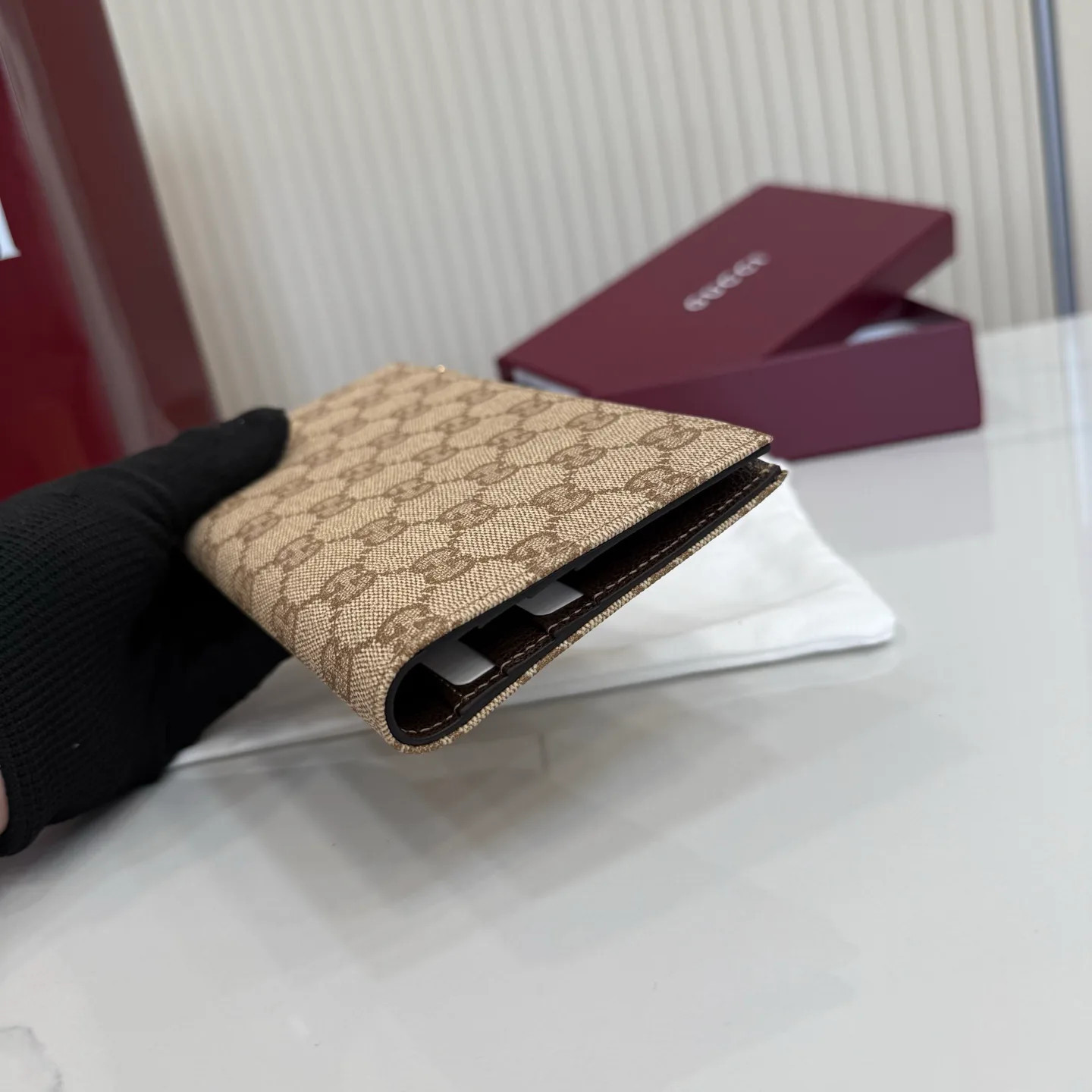 Women's Clutches GUCCI 17948300