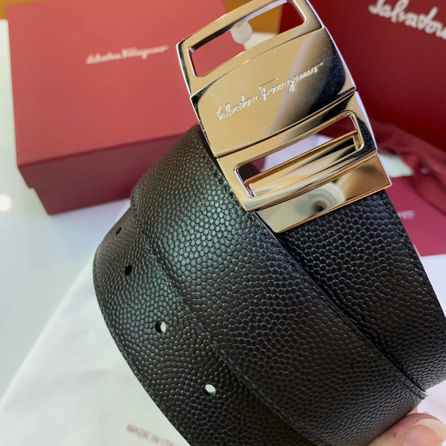 Belts SALVATORE FERRAGAMO 18040274