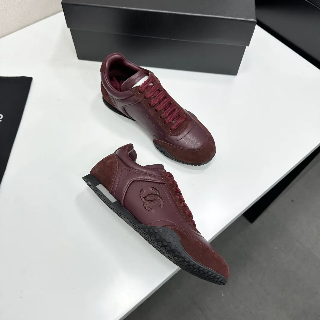 Women's Sneakers CHANEL 18083876
