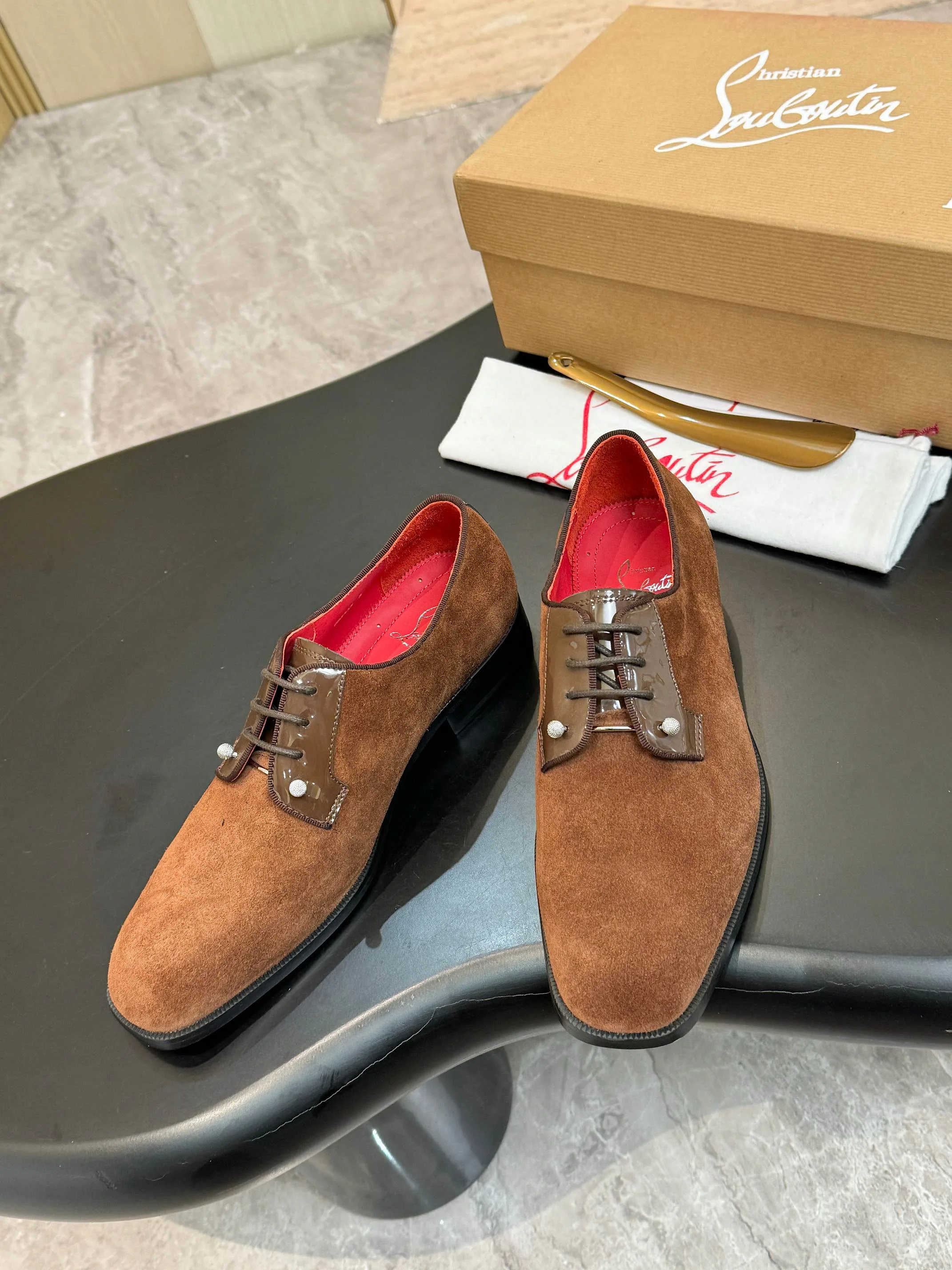 Men's Loafers And Dress Shoes CHRISTIAN LOUBOUTIN 18119105
